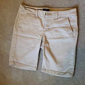 American Eagle khaki shorts, Bermuda, size 2